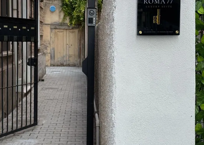 Roma 77 Luxury Apartamento *